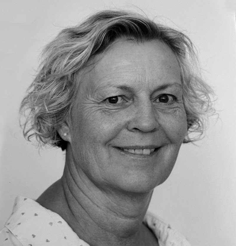 Kirsten Hansen, Frivillig .